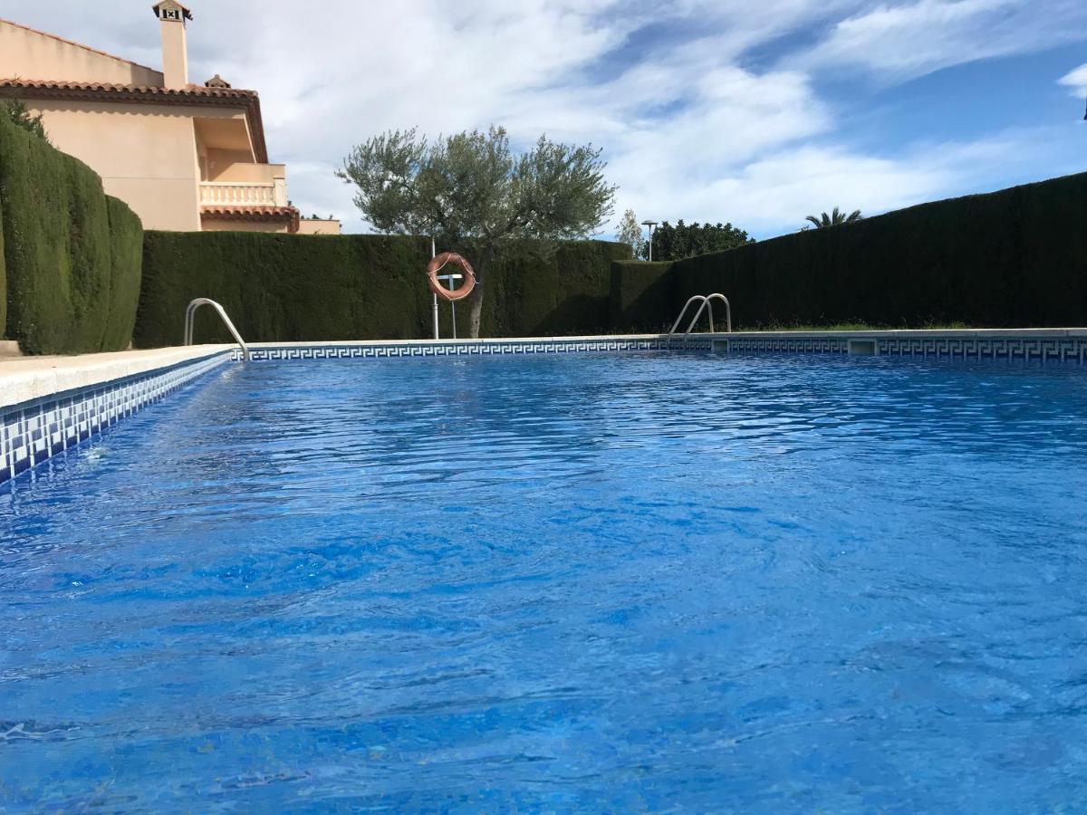 Meddays Chalet Bellavista Miami Playa Екстериор снимка
